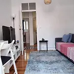 Charming To Rent شقة Lisboa