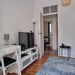 Apartment Charming To Rent Lisbon