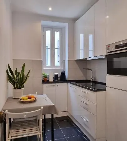 Apartment Charming To Rent Lissabon